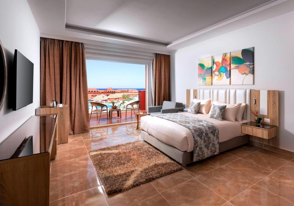 Pickalbatros Laguna Vista 👪Deluxe Double Room Pool View