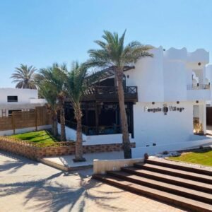 Penguin Village Deluxe Triple Room with Sea View