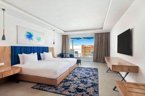 Pickalbatross2 Special Offer - Deluxe Room with Sea View - For Egyptians and Residents Only