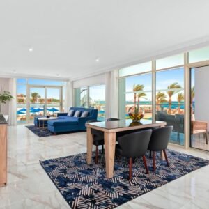 Pickalbatross Blue Spa Resort Executive Suite