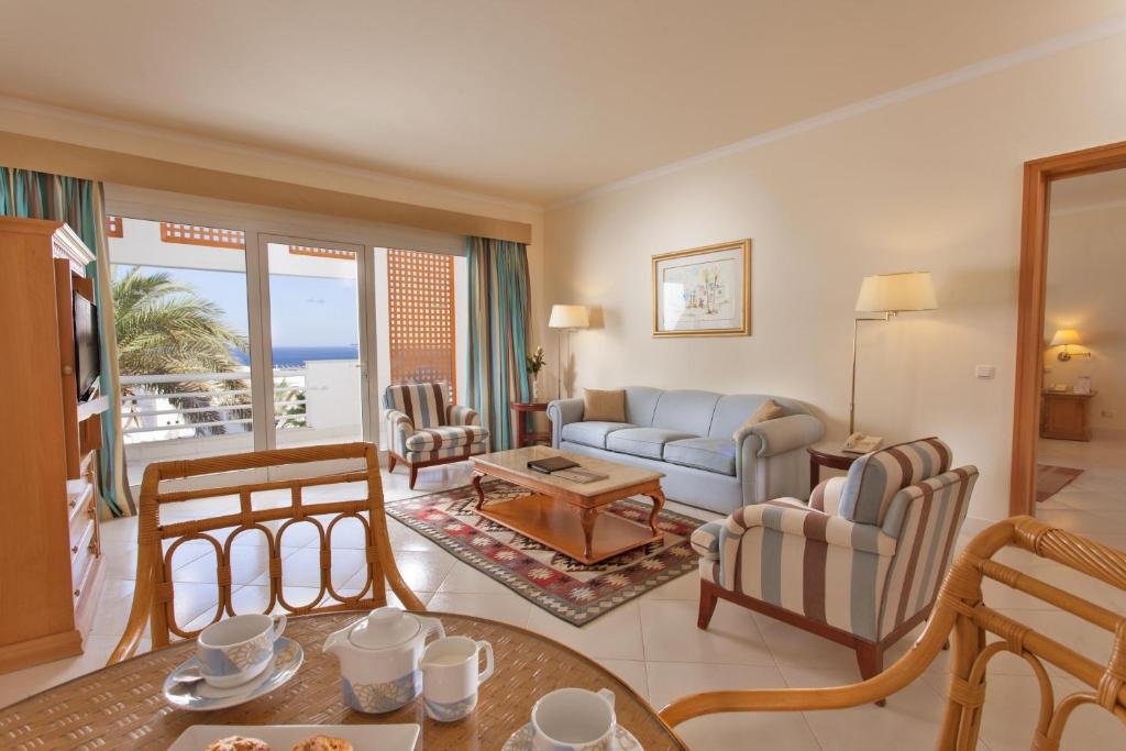 Golf Beach Resort Special Offer - Deluxe Room with Sea View - For Egyptians and Residents Only