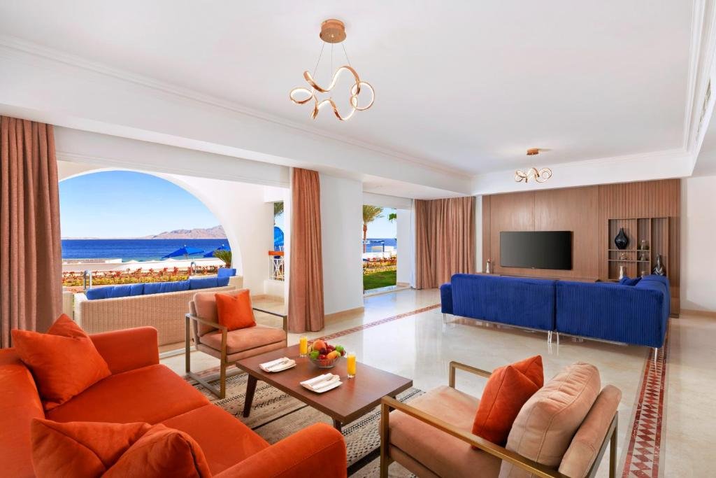 Pickalbatros Palace Sharm "Aqua Park"- All inclusive - Villa Beach Front 👨‍👩‍👦 - $1,185