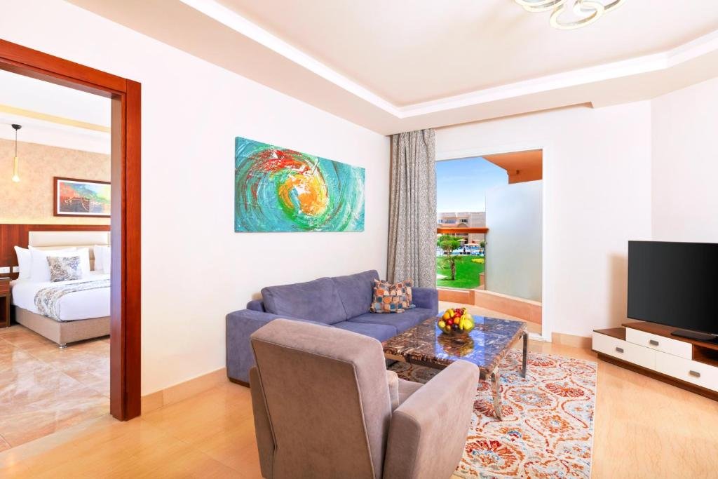 Pickalbatros Royal Moderna Sharm - Family Room 👨‍👩‍👦 - $340