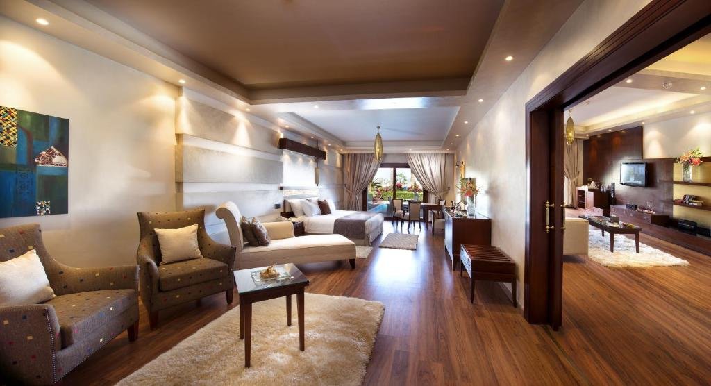 Sunrise Arabian Beach Resort - Presidential Suite - Posh Club 👤👤 - $814