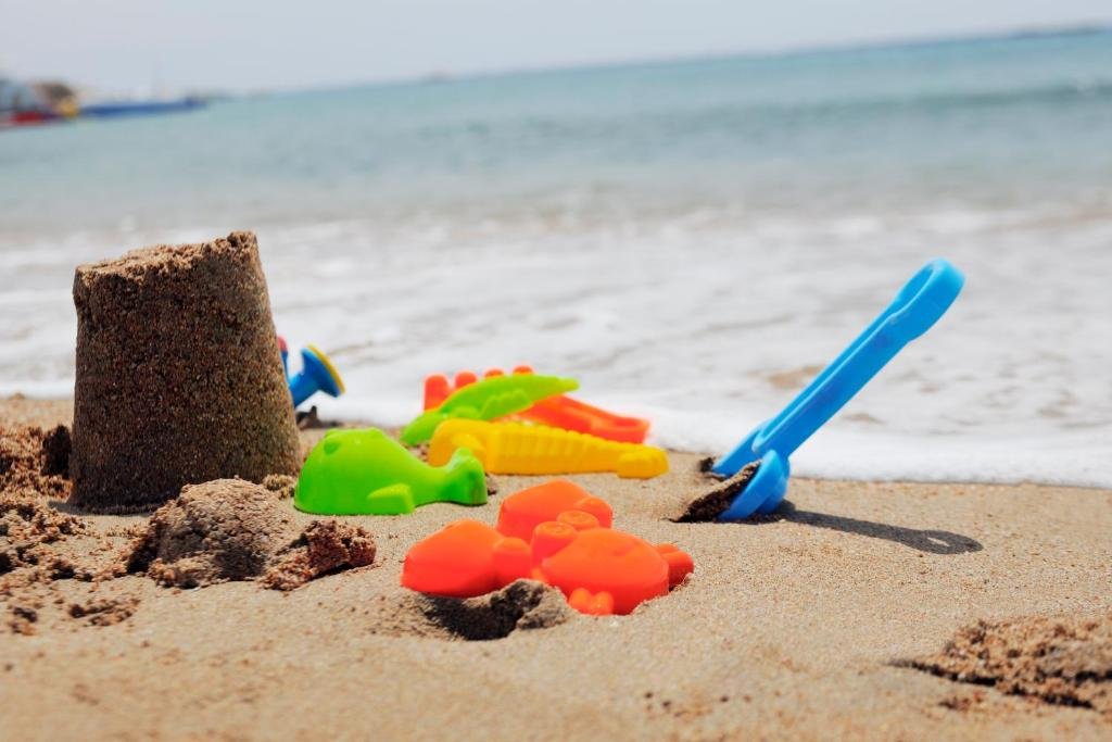 Naama Bay Promenade Beach Resort - Executive King Room with Side Sea View - Beach Side