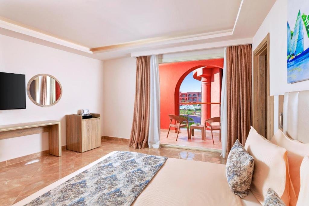 Pickalbatros Laguna Vista Aqua Park - 24 HRS All Inclusive - Special Offer Deluxe Triple Room EGY 👨‍👩‍👦 - $246