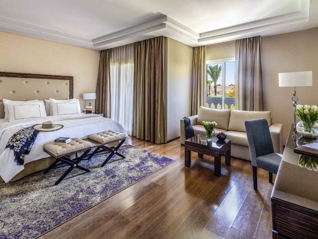 Rixos Premium Seagate - Deluxe Room King Bed2 adults 1 child