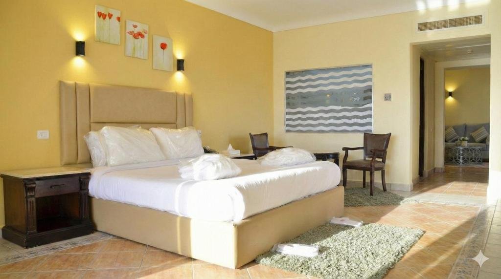 Regency Plaza Aqua Park & Spa Resort - Junior Suite 👤👤 - $994