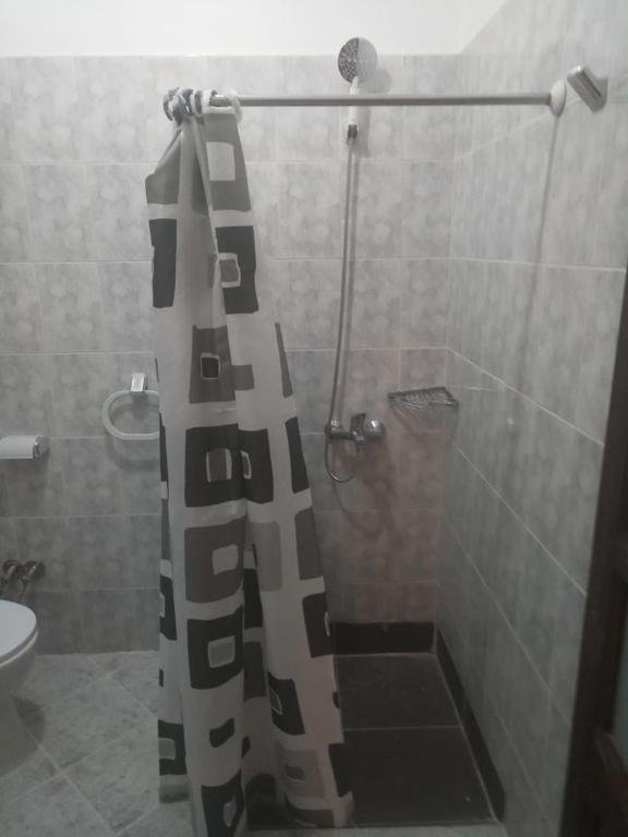 279746613